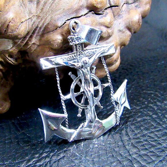 Solid 925 Sterling Silver Anchor With Helm & Crucifix Pendant - Nautical Jewelry - Picture 1 of 8